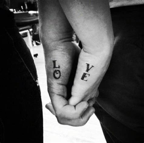 tatuaje para 2 personas|34 tatuajes de amor ideales para parejas .